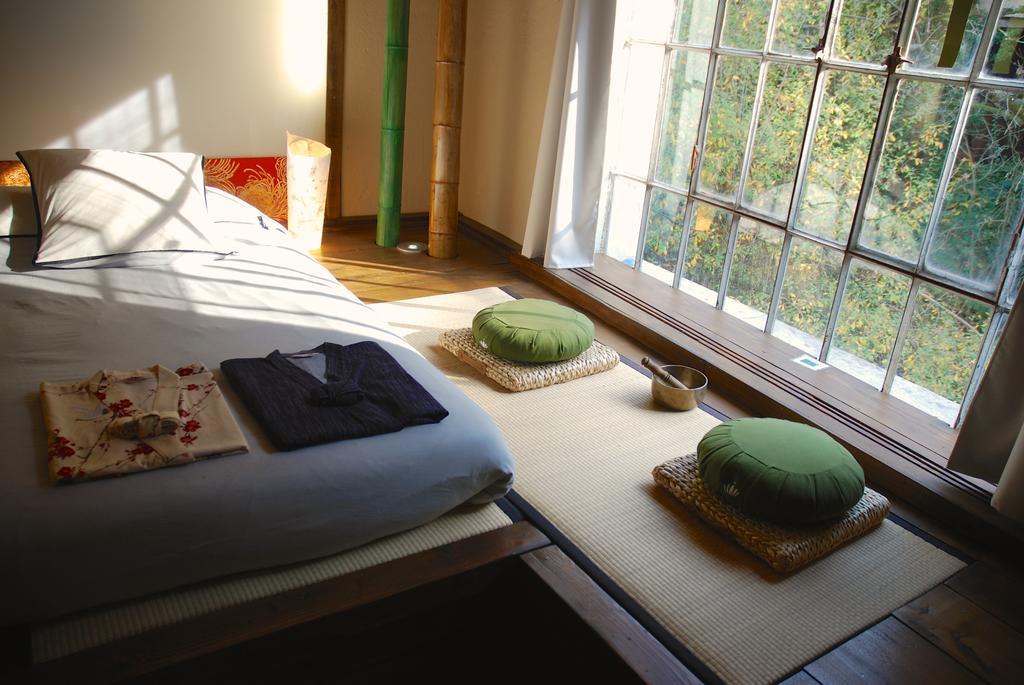 Minshuku Chambres D'Hotes Japonaises Thiers Room photo